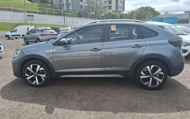 imagem-https://www.socarrao.com.br/sc-vehicle-images-prod/4442525/1792900152579-1_021543.jpg