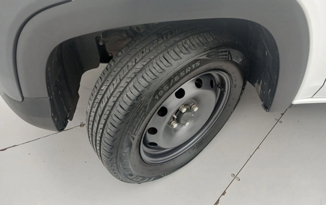 imagem-https://www.socarrao.com.br/sc-vehicle-images-prod/4442534/1792900214384-2_113052.jpg