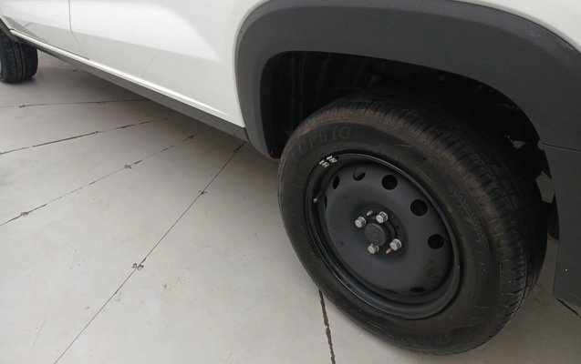 imagem-https://www.socarrao.com.br/sc-vehicle-images-prod/4442556/1792900826577-1_113932.jpg