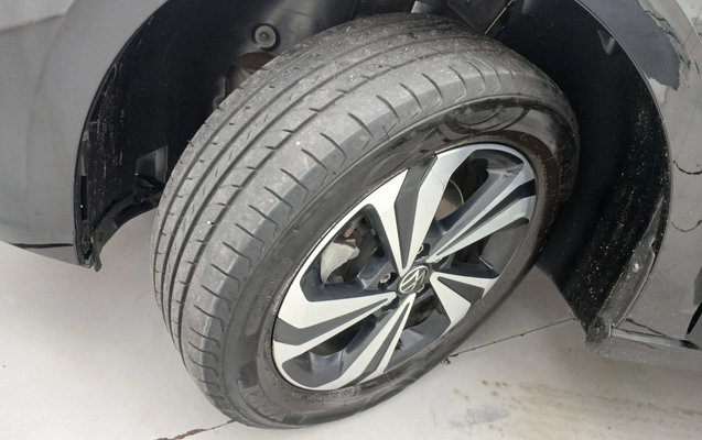 imagem-https://www.socarrao.com.br/sc-vehicle-images-prod/4442825/1792901167679-2_092430.jpg