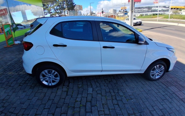imagem-https://www.socarrao.com.br/sc-vehicle-images-prod/4442921/1792901552112-1_022720.jpg
