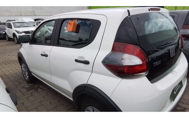 imagem-https://www.socarrao.com.br/sc-vehicle-images-prod/4442933/1792901566723-2_023917.jpg