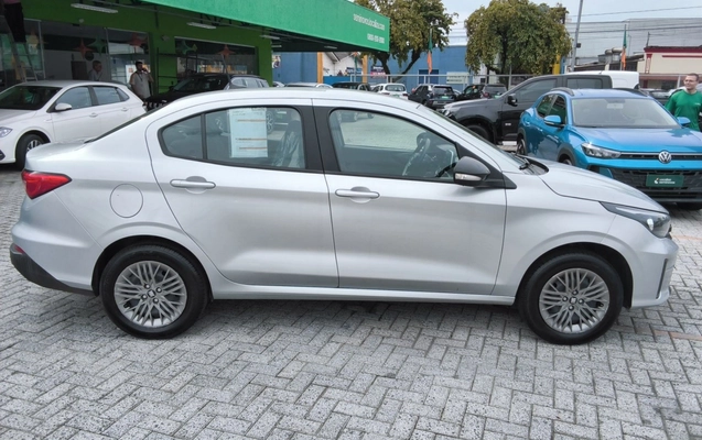 imagem-https://www.socarrao.com.br/sc-vehicle-images-prod/4443097/1792902425337-1_014810.jpg