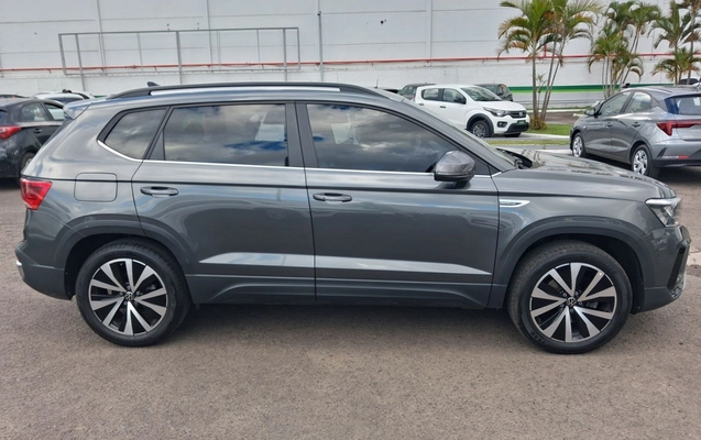 imagem-https://www.socarrao.com.br/sc-vehicle-images-prod/4443164/1792902570764-2_044321.jpg