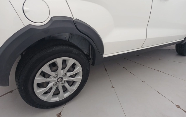 imagem-https://www.socarrao.com.br/sc-vehicle-images-prod/4443222/1792902879012-1_033647.jpg