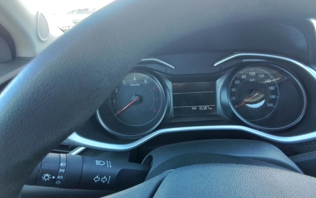 imagem-https://www.socarrao.com.br/sc-vehicle-images-prod/4443382/1792903048273-1_040943.jpg