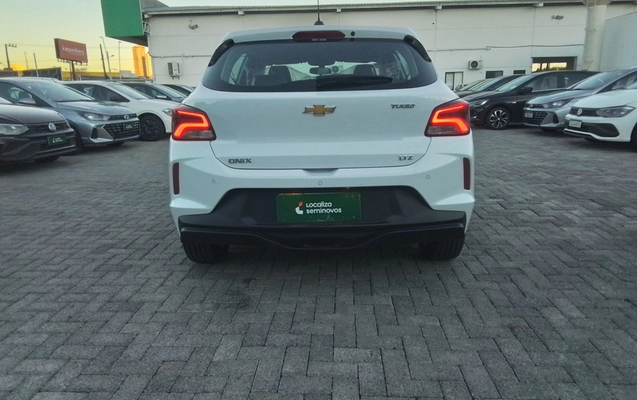 imagem-https://www.socarrao.com.br/sc-vehicle-images-prod/4443426/1792903089515-2_031656.jpg