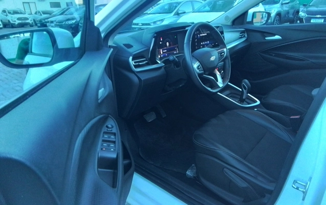 imagem-https://www.socarrao.com.br/sc-vehicle-images-prod/4443426/1792903089529-2_031700.jpg