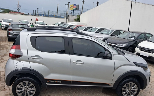 imagem-https://www.socarrao.com.br/sc-vehicle-images-prod/4443527/1792903569203-1_032306.jpg