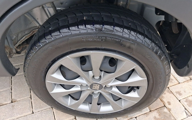 imagem-https://www.socarrao.com.br/sc-vehicle-images-prod/4443527/1792903569215-1_032311.jpg