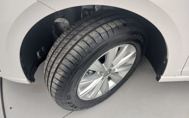 imagem-https://www.socarrao.com.br/sc-vehicle-images-prod/4443536/1792903572942-1_020638.jpg