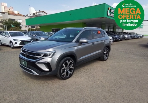 Volkswagen Taos 2024 Bege — foto 1 de 3
