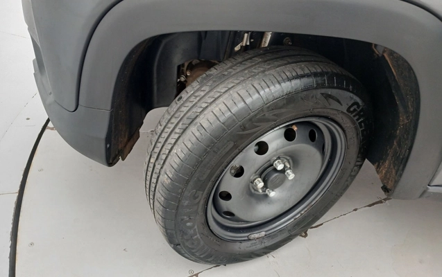 imagem-https://www.socarrao.com.br/sc-vehicle-images-prod/4443749/1792904709640-2_033923.jpg