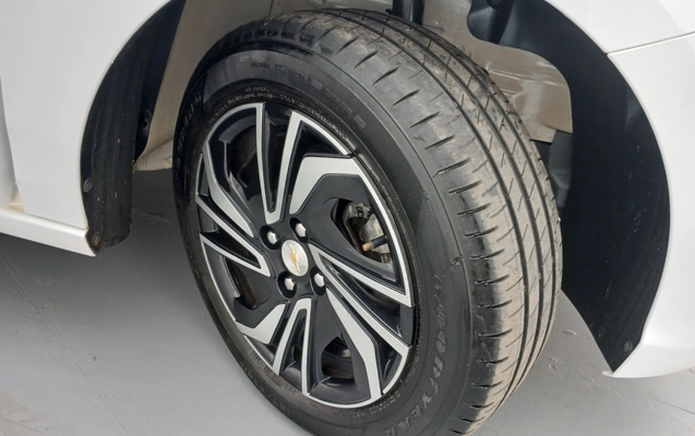 imagem-https://www.socarrao.com.br/sc-vehicle-images-prod/4443763/1792904716563-1_040653.jpg