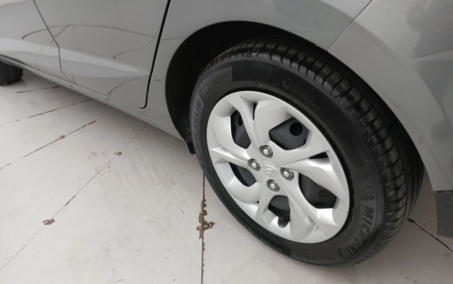 imagem-https://www.socarrao.com.br/sc-vehicle-images-prod/4444083/1792905950687-2_033939.jpg