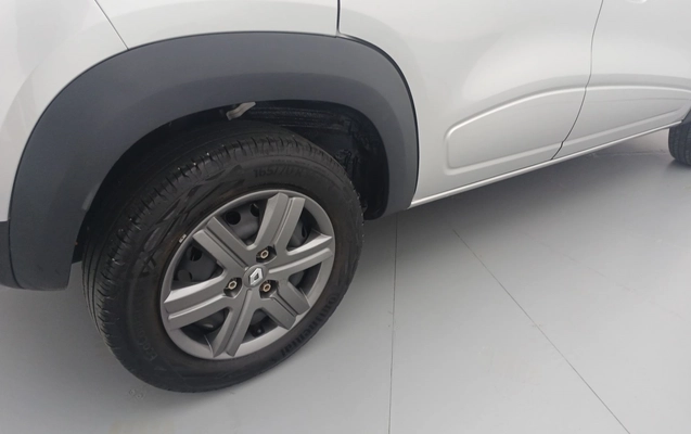 imagem-https://www.socarrao.com.br/sc-vehicle-images-prod/4444159/1792906074130-1_032453.jpg