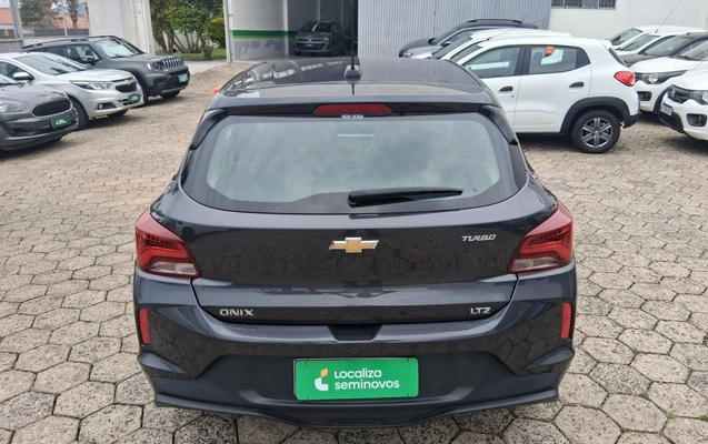 imagem-https://www.socarrao.com.br/sc-vehicle-images-prod/4444175/1792906098170-1_025124.jpg