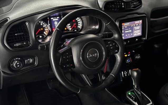 imagem-https://www.socarrao.com.br/sc-vehicle-images-prod/4444511/1793022710569-8604685_15_B_6440f92ed6.jpeg