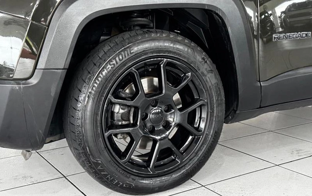 imagem-https://www.socarrao.com.br/sc-vehicle-images-prod/4444511/1793022710586-8604685_23_B_78ab2e7960.jpeg