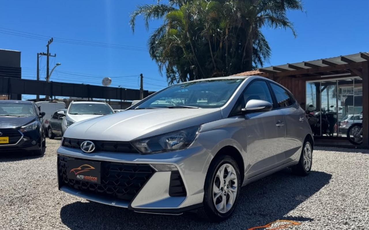 Hyundai HB20 2024 Prata — foto 1 de 3