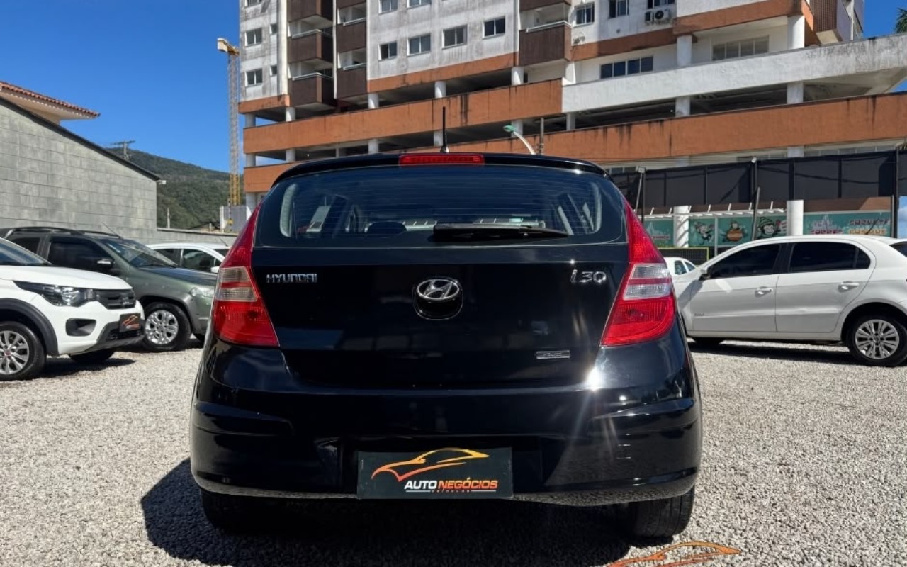 imagem-https://www.socarrao.com.br/sc-vehicle-images-prod/4444771/1792962417124-NS5qcGVn.jpeg
