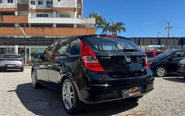 imagem-https://www.socarrao.com.br/sc-vehicle-images-prod/4444771/1792962417175-Ni5qcGVn.jpeg