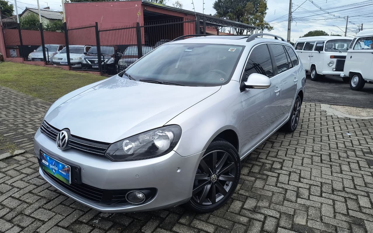 Volkswagen Jetta 2011 Prata — foto 1 de 3