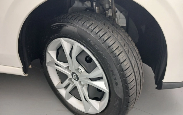 imagem-https://www.socarrao.com.br/sc-vehicle-images-prod/4445874/1792988552777-2_020351.jpg