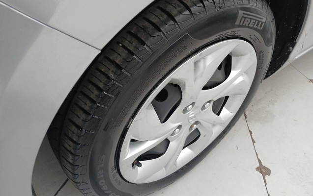 imagem-https://www.socarrao.com.br/sc-vehicle-images-prod/4446162/1792989795680-1_115147.jpg