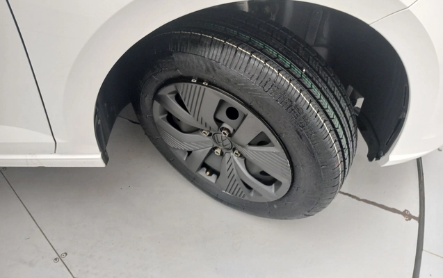 imagem-https://www.socarrao.com.br/sc-vehicle-images-prod/4446553/1792992514405-1_125429.jpg