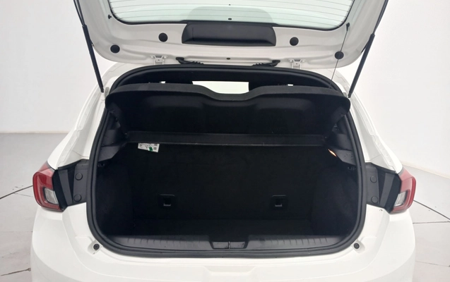 imagem-https://www.socarrao.com.br/sc-vehicle-images-prod/4446554/1792992517929-1_022731.jpg