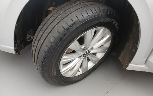 imagem-https://www.socarrao.com.br/sc-vehicle-images-prod/4446591/1792992560199-1_111243.jpg