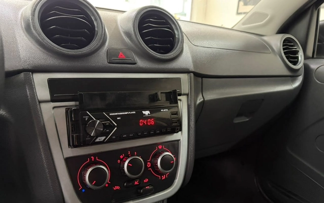 imagem-https://www.socarrao.com.br/sc-vehicle-images-prod/4446784/1793023015618-6b5188c9402543bbbe6cc4f3842c2049_1793022335493.jpg