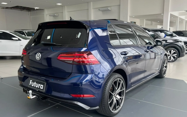imagem-https://www.socarrao.com.br/sc-vehicle-images-prod/4446889/1793014870022-4YWWuP4CUURxQaFPlDjHdrssmrq3I93F.jpg
