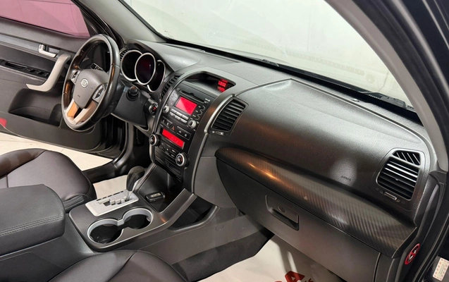 imagem-https://www.socarrao.com.br/sc-vehicle-images-prod/4446893/1793014921348-de2afeb948aa446d9197ffd251c9f088_1788283791989.jpg