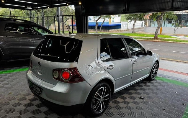 imagem-https://www.socarrao.com.br/sc-vehicle-images-prod/4446965/1793015428653-8604311_15_B_61d6771079.jpeg