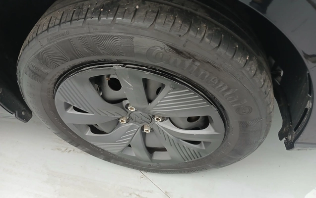 imagem-https://www.socarrao.com.br/sc-vehicle-images-prod/4446995/1793015700182-2_085456.jpg