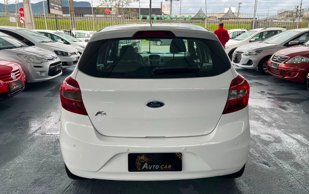 imagem-https://www.socarrao.com.br/sc-vehicle-images-prod/4447119/1793016704442-gb-89119dd.jpg