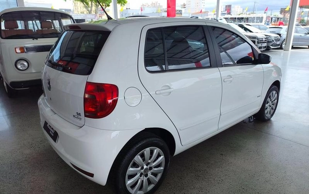 imagem-https://www.socarrao.com.br/sc-vehicle-images-prod/4447530/1793018190360-8587427_3_B_b85825b166.jpeg