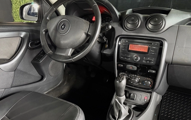 imagem-https://www.socarrao.com.br/sc-vehicle-images-prod/4447576/1793018298518-8_023310.jpg