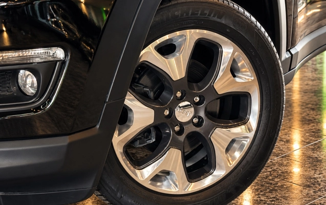 imagem-https://www.socarrao.com.br/sc-vehicle-images-prod/4447625/1793018719303-4_091644.jpg