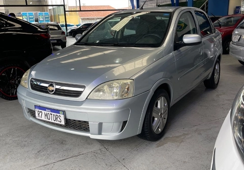Chevrolet Corsa 2011 Prata — foto 1 de 3