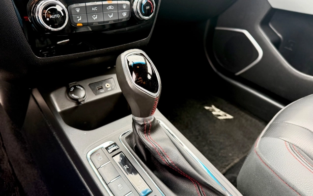 imagem-https://www.socarrao.com.br/sc-vehicle-images-prod/4447655/1793018850026-fa829497bfc14228be6a00084d3a5d7c_1793017930887.jpg
