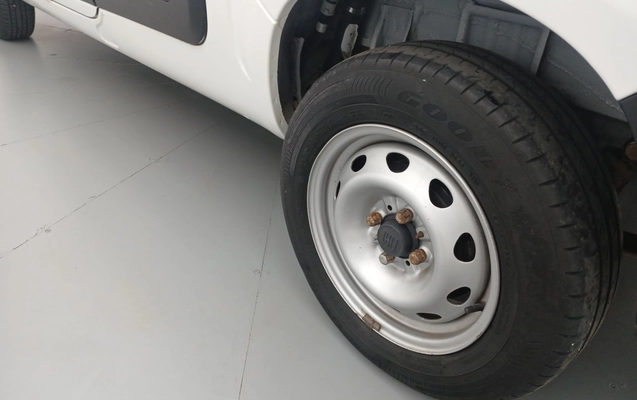 imagem-https://www.socarrao.com.br/sc-vehicle-images-prod/4447714/1793019470385-1_085456.jpg