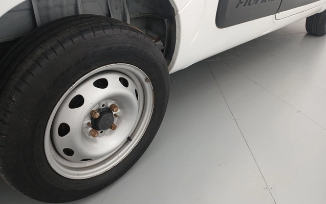 imagem-https://www.socarrao.com.br/sc-vehicle-images-prod/4447714/1793019470389-1_085457.jpg