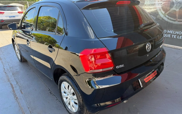 imagem-https://www.socarrao.com.br/sc-vehicle-images-prod/4447741/1793019583654-32e6d937e68a4e0dbc8c4ca2f796718e_1793018762851.jpg