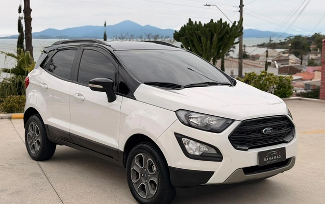 imagem-https://www.socarrao.com.br/sc-vehicle-images-prod/4447804/1793020276539-003_132c9d70eee0a1df7b3e0307e66306f5.jpg