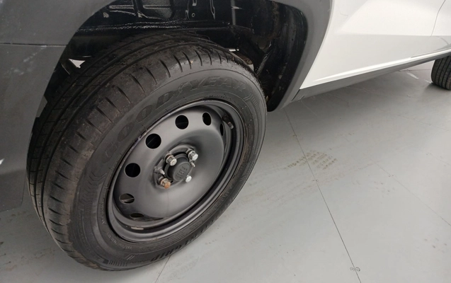 imagem-https://www.socarrao.com.br/sc-vehicle-images-prod/4447907/1793021082019-1_102151.jpg