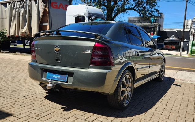 imagem-https://www.socarrao.com.br/sc-vehicle-images-prod/4447921/1793021154179-0ff84ca4-b00c-46ce-b816-fe317e15fbaf.jpg