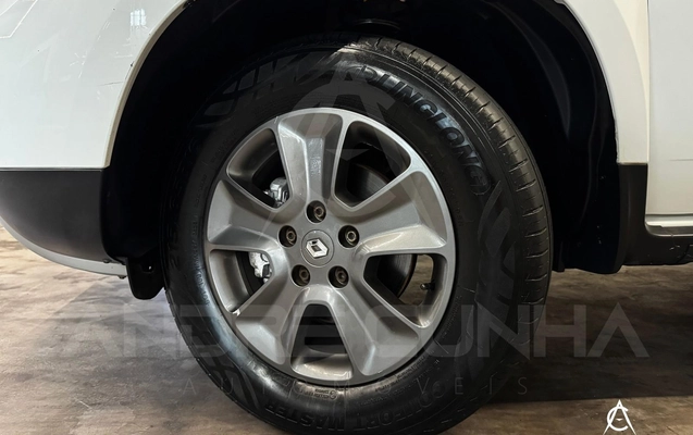 imagem-https://www.socarrao.com.br/sc-vehicle-images-prod/4447966/1793024224382-fcc61385a3ab4cb6a48350931b49b1dd_1793021337659.jpg